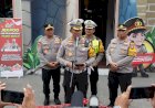 Polda-Jatim-Siagakan-100-Personel-Gabungan-di-Bundaran-Waru,-Malam-Pergantian-Tahun-Berjalan-Lancar