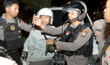 Patroli-Malam,-Polisi-Amankan-3-Pemuda-di-Mojokerto-Diduga-Akan-Pesta-Sabu