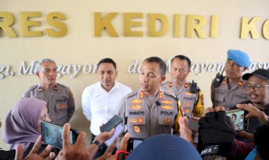 Polres-Kediri-Kota-Amankan-4-Terduga-Pelaku-Penganiayaan-Hingga-Tewasnya-Santri-Asal-Banyuwangi