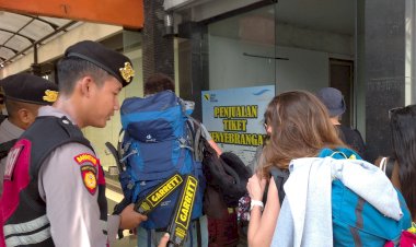 Polresta-Banyuwangi-Tngkatkan-Penjagaan-di-Pelabuhan-Ketapang-Jelang-WWF-Ke-10-di-Bali