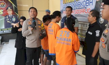 Satresnarkoba-Polresta-Sidoarjo-Ungkap-Sabu-1,5-Kg-dan-Ekstasi-240-Butir-Melalui-Microtube