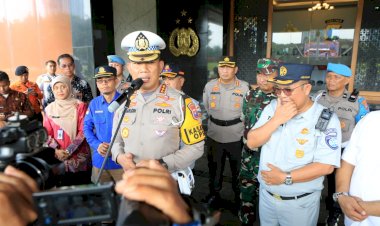 Hari-ke-Delapan-Operasi-Lilin-Semeru-2024,-Polda-Jatim-Berhasil-Turunkan-Angka-Kecelakaan-Hingga-49-Persen