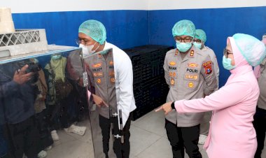 Pastikan-Higienis,-Kapolres-Malang-Cek-Pilot-Project-MBG-Konsep-Prasmanan