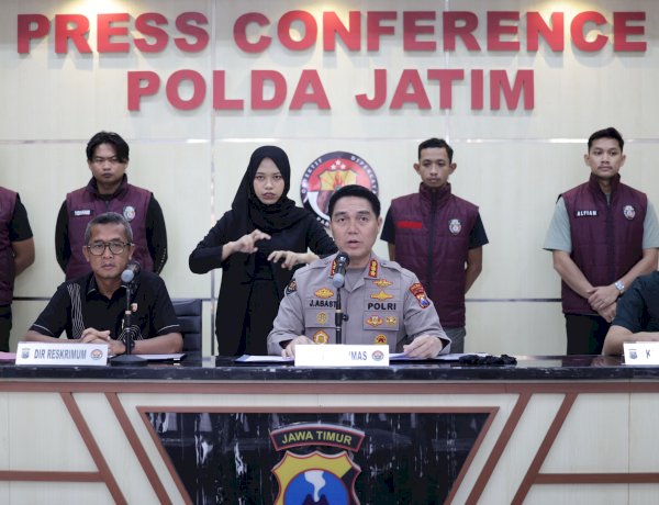 Jaga Ketentraman Ramadhan, Polda Jatim Bongkar Peredaran Bahan Peledak Ilegal