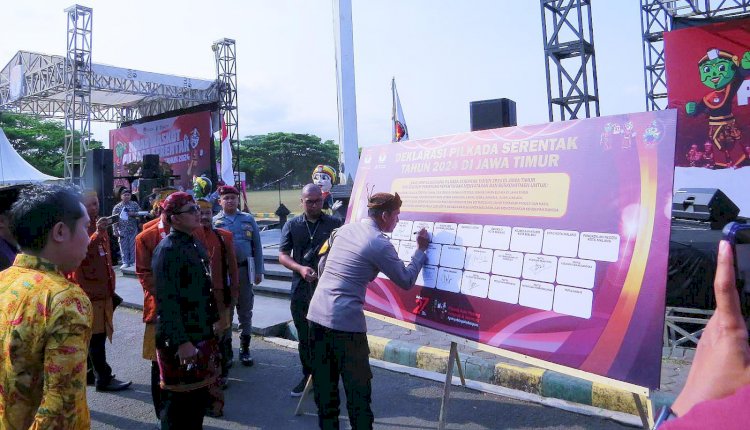 Polresta Malang Kota Turut Tanda Tangani Deklarasi Pilkada 2024 Sarana Integrasi Keberagaman Budaya