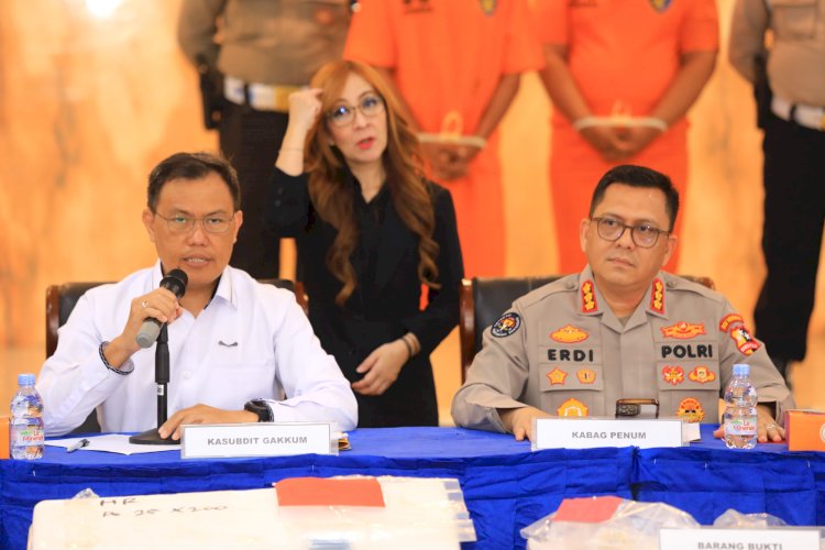 Polri Ungkap Kasus Perdagangan Ilegal 100 Ribu Benih Bening Lobster