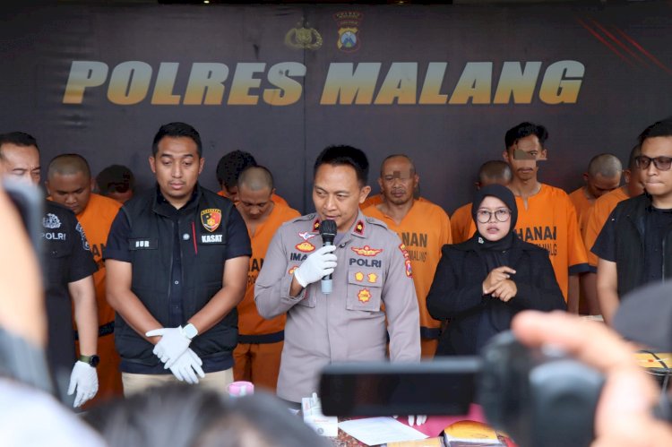 Polres Malang Berhasil Ungkap 16 Kasus Perjudian, Amankan 17 Tersangka